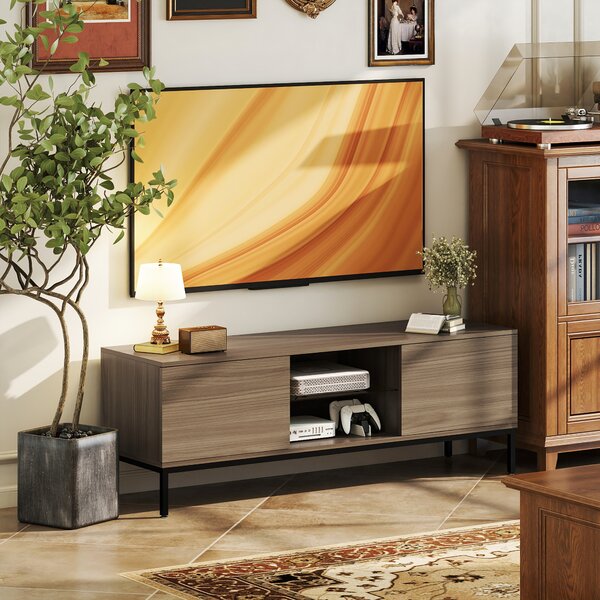 HOMCOM Mobile TV con Scomparto Foro Cavi e Ripiano Regolabile per Televisore da 60 Pollici 140x40x49,5 cm Grigio | Aosom Italy