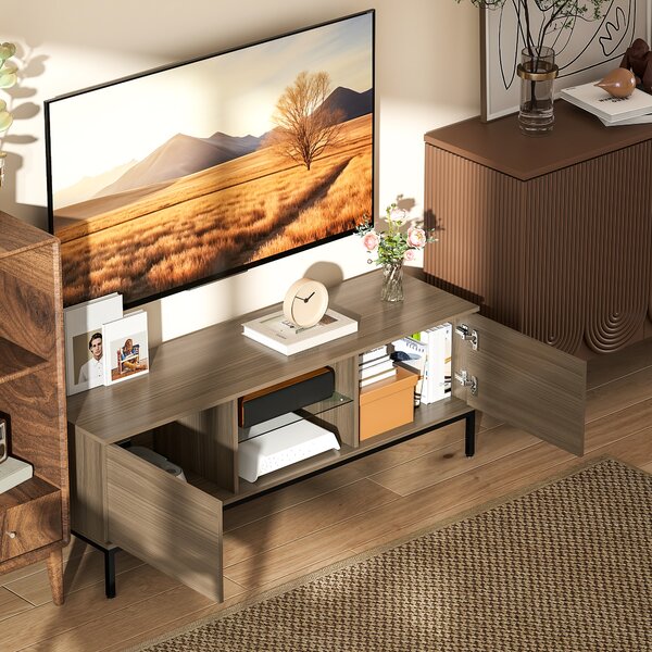 HOMCOM Mobile TV con Scomparto Foro Cavi e Ripiano Regolabile per Televisore da 60 Pollici 140x40x49,5 cm Grigio | Aosom Italy