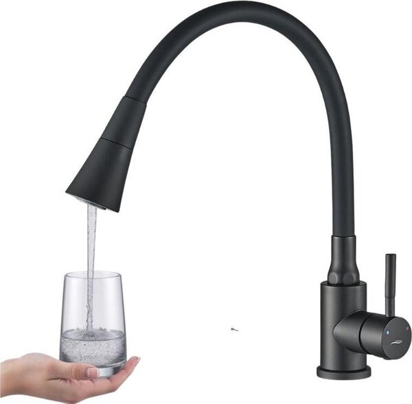Rubinetto da cucina SELVA Kuchinox con bocca flessibile nera