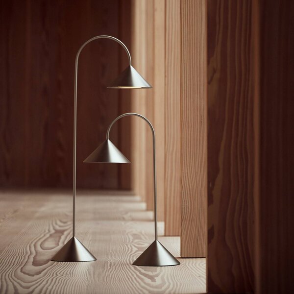 FRANDSEN Lampada LED da pavimento ricaricabile Grasp, acciaio inossidabile, dimmerabile, Alluminio / Grigio / Zincato, Acciaio Inox, Design