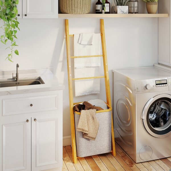 HOMCOM Mobile da Bagno in Bambù con Porta Asciugamani a 3 Barre e Cesto per Biancheria Sporca Rimovibile da 48 L, Crema | Aosom Italy