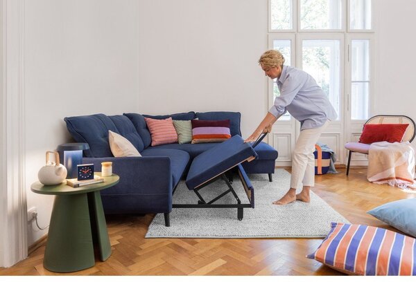 Divano letto angolare in velluto rosa L, angolo destro Stylish Stan - Miuform