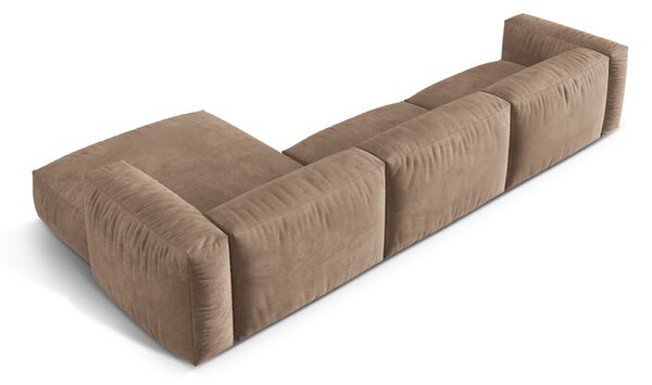 Divano angolare componibile marrone chiaro (con penisola a destra/con chaise lounge) con rivestimento in velluto Martina – Micadoni