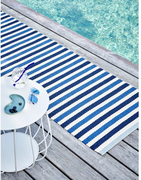 Tappeto da interno/esterno blu/color crema 70x120 cm Teo Denim – Pappelina