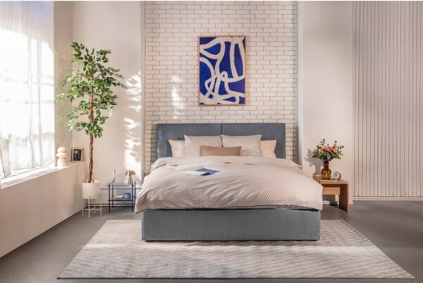 Letto matrimoniale imbottito blu con contenitore con rete inclusa 180x200 cm Thessa Bold – Bonami Selection