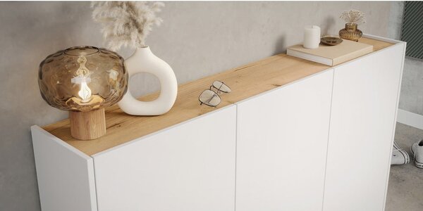 Armadietto bianco con effetto rovere 138x105x25 cm Libbiano – Germania