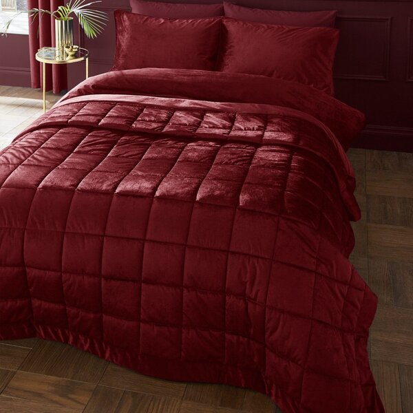Copriletto burgundy in velluto con rivestimento trapuntato 220x220 cm Kingsley Matt Velvet – Catherine Lansfield