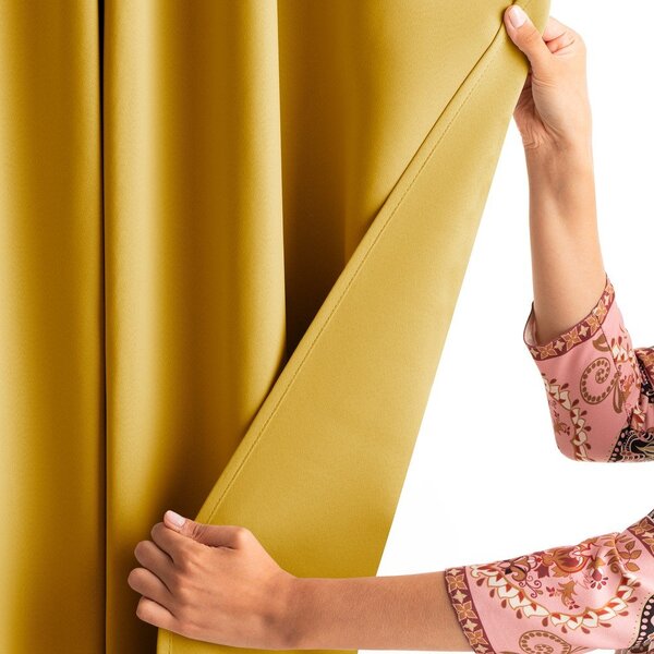 Tenda parzialmente oscurante gialla 140x245 cm Kierra – Restilo