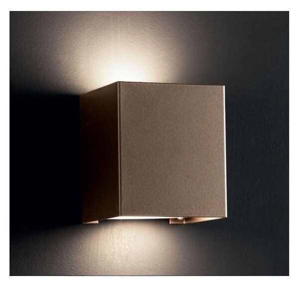LEI LAMPADA DA PARETE QUADRATA IN METALLO BIANCO O BRONZO CON BIEMISSIONE DI LUCE ATTACCO GX53