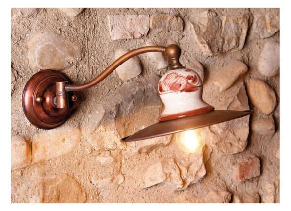 APPLIQUE RUSTICA IN OTTONE INVECCHIATO CON PARTICOLARI IN CERAMICA DELLA IMAS