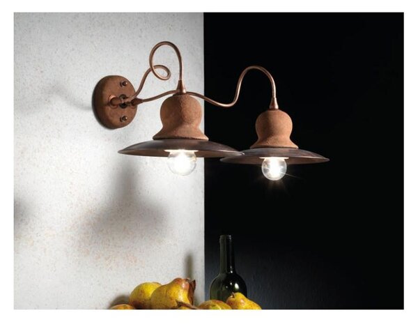 APPLIQUE 2 LUCI CON IN OTTONE E CERAMICA CON BRACCI FLESSIBILI IN STILE RUSTICO