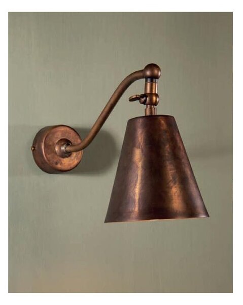 LAMPADA DA PARETE IN OTTONE ANTICATO CON SNODO IN STILE RUSTICO MADE IN ITALY DELLA IMAS