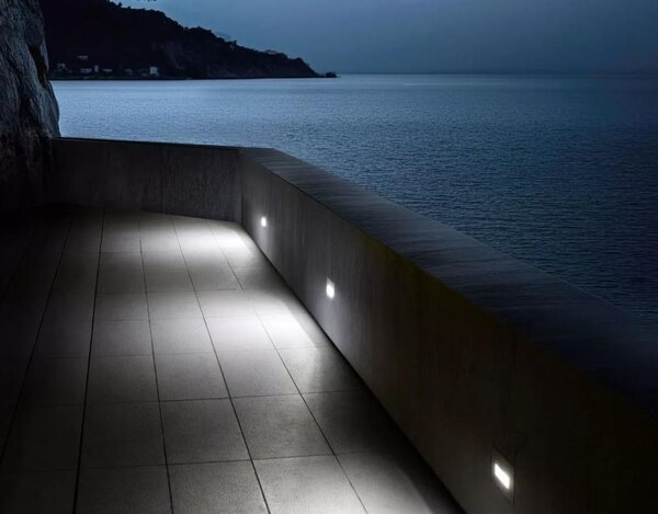 CHIM SEGNAPASSO RETTANGOLARE IN ACCIAIO IP66 LED 4,8W LUCE 3000K DA ESTERNO MADE IN ITALY LINEA LIGHT