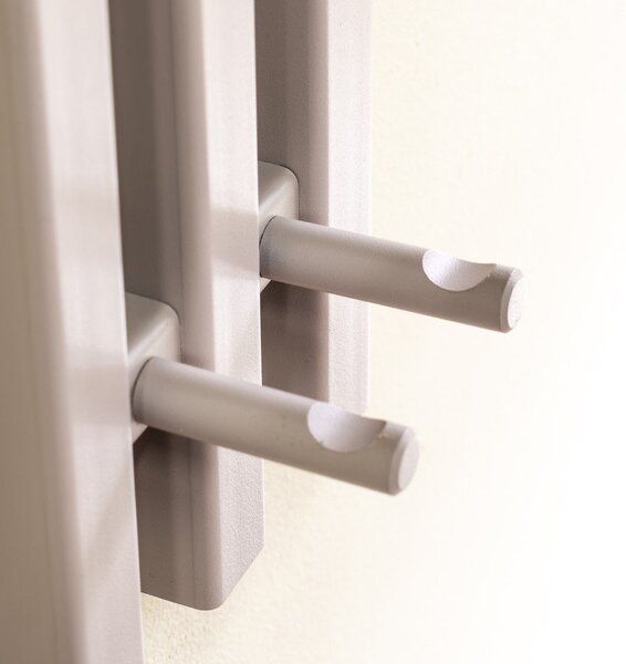 Attaccapanni da parete grigio tortora in acciaio 65 cm Senza – Spinder Design