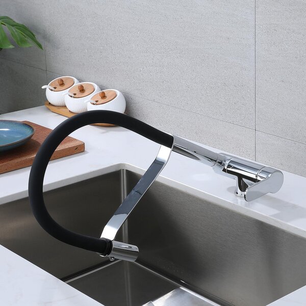 Rubinetto da cucina con tubo estensibile, girevole a 360°, tubo flessibile e doppia modalità di erogazione
