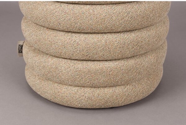 Poggiapiedi beige con rivestimento in bouclé Fern – Dutchbone