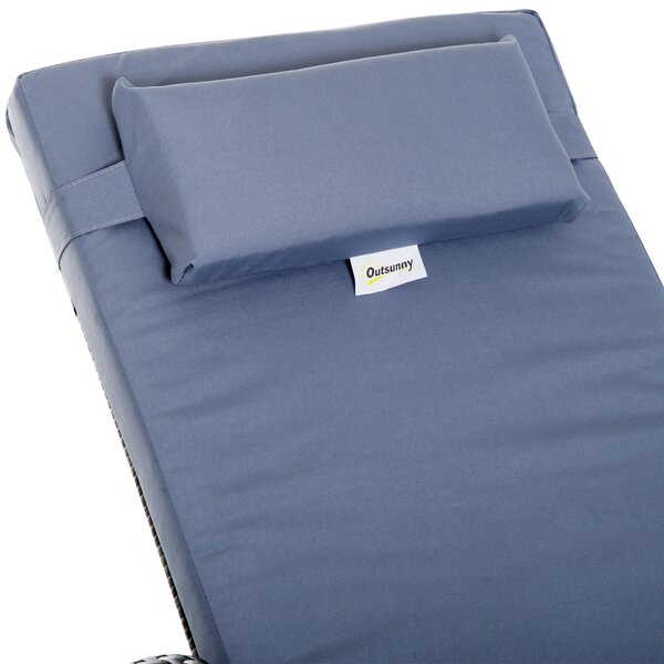 Outsunny Set 3 Pezzi con 2 Lettini Sdraio e 1 Tavolino da Giardino, in Polyrattan Grigio con Materassini Imbottiti e Ruote
