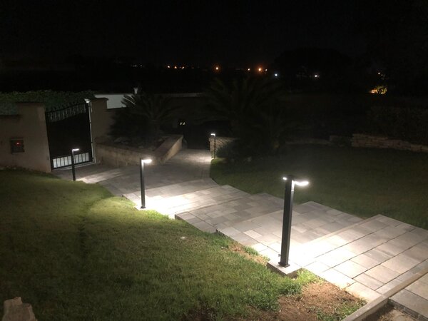 Lampioncino da Giardino ad Energia Solare 600 Lumen "LMS-081"