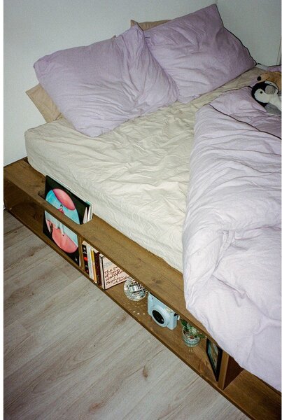 Letto matrimoniale marrone in legno di pino con griglia 180x200 cm Ziggy - Karup Design
