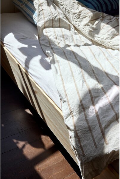 Letto singolo di colore naturale in pino massiccio senza testiera con rete inclusa 120x200 cm Merge – Karup
