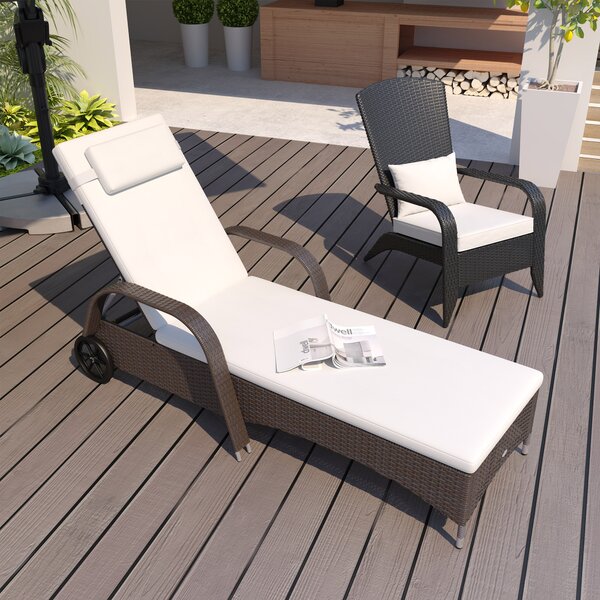 Outsunny Lettino Sedia a Sdraio Prendisole da Giardino in Rattan Altezza Regolabile con Ruote|Aosom