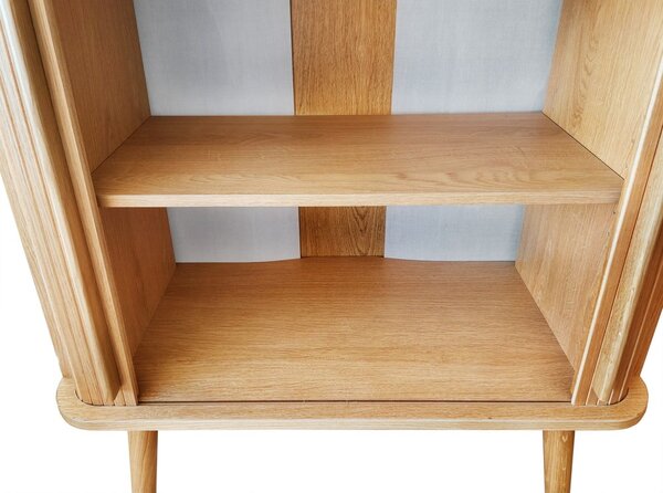 Cassettiera alta colore naturale con trama in rovere con ante scorrevoli 83x95 cm Rove - Woodman