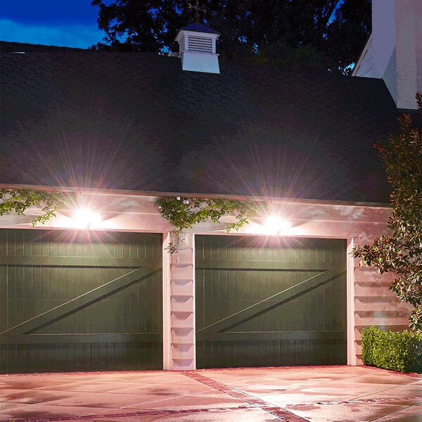 Faro proiettore Led 20W Nero da esterno IP65 RGB luce regolabile e dimmerabile con telecomando Aigostar