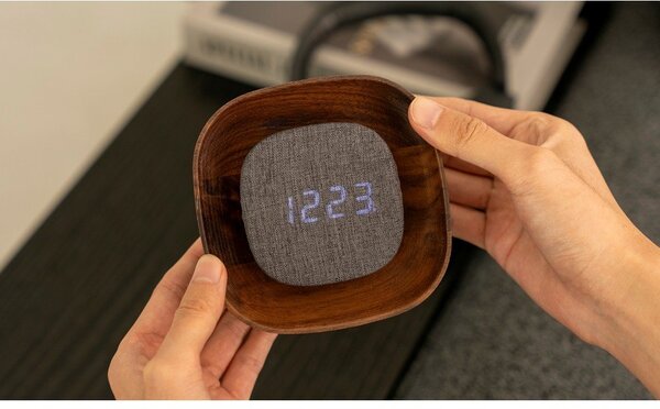 Sveglia digitale Lumos Walnut – Gingko