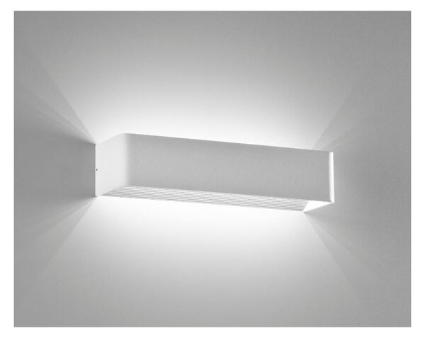 906 CUBO GRANDE IN ALLUMINIO VERNICIATO DI BIANCO A LED INTEGRATO DA 12W