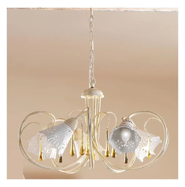 2207.5 LAMPADARIO 5 LUCI AVORIO CON PARALUMI IN CERAMICA BIANCA TRAFORATA E GOCCE IN VETRO DI MURANO MADE IN ITALY