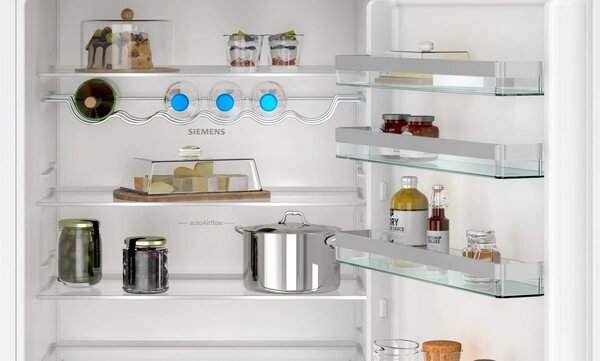 Siemens Frigorifero da Incasso Combinato Capacit 383 Litri Classe energetica E Raffreddamento No Frost colore Bianco - KB96NVFE0 iQ300