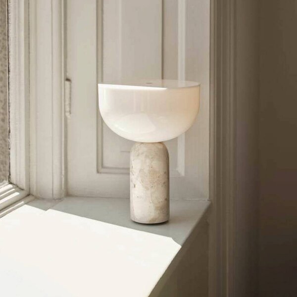 New Works Lampada da tavolo a LED Kizu, dimmerabile, Crema / Ambra, Soggiorno / Sala da pranzo, Pietra, Design, Lampada da tavolo LED