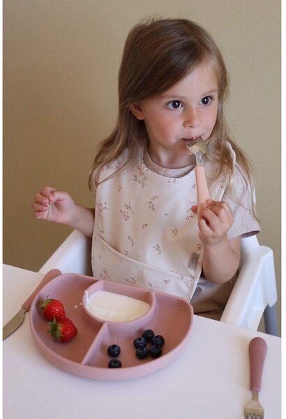 Posate per bambini rossa/color salmone in silicone 3 pz Rose Mix – Cam Cam Copenhagen