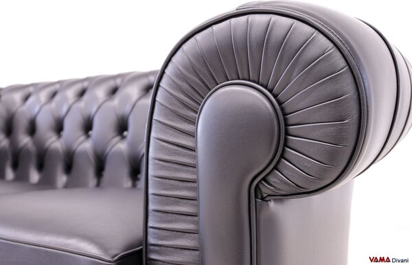 Divano Chesterfield 3 posti nero