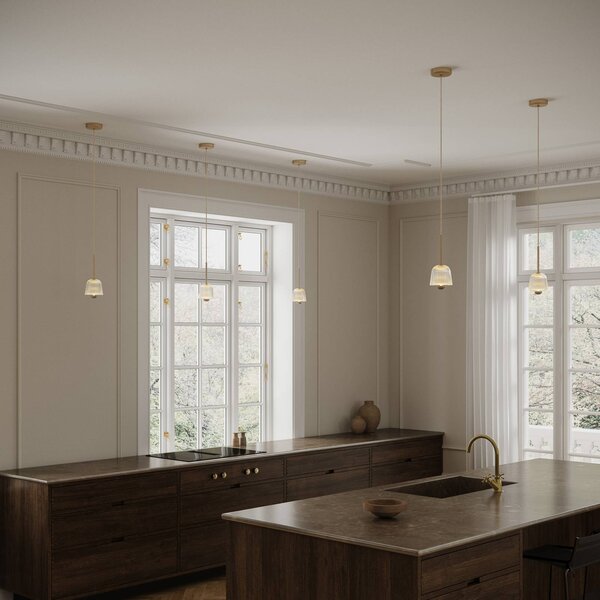 Nuura Aps Lampada a sospensione Asteea, dimmerabile, Ottone / Oro, Soggiorno / Sala da pranzo, Metallo, Scandinavo, Lampada a sospensione