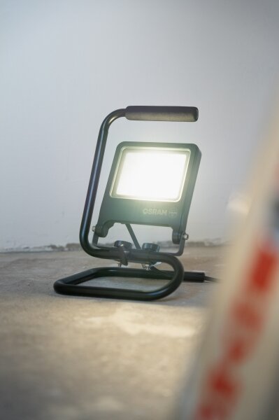Osram - Proiettore LED con staffa S-STAND LED/30W/230V IP65