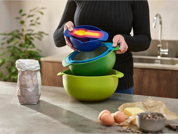 Set universale da 9 pezzi Nest - Joseph Joseph