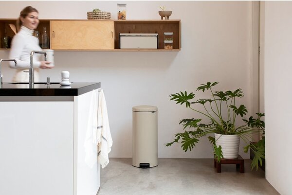 Bidone beige in acciaio 30 l NewIcon - Brabantia