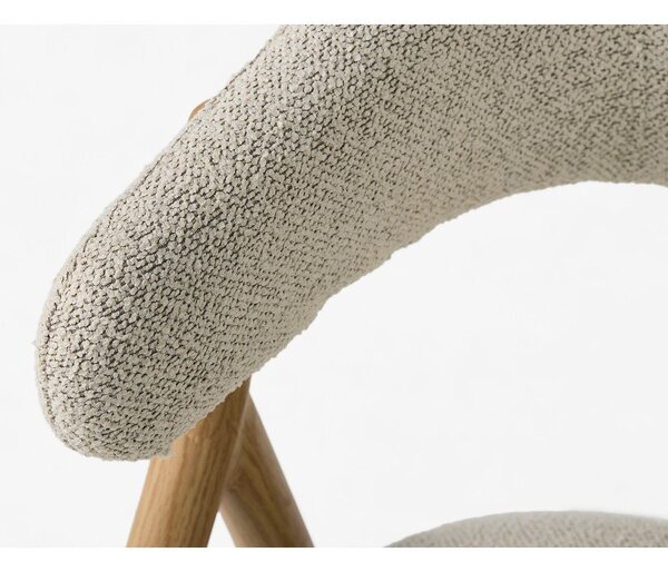 Sedia da pranzo color crema/di colore naturale imbottito con braccioli Frances – Unique Furniture