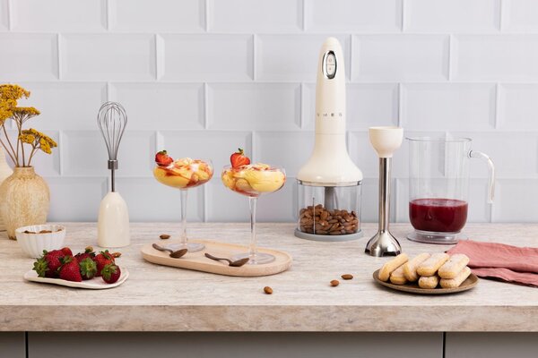 Smeg Frullatore ad Immersione Minipimer Potenza 700 Watt Capacit Ciotola 1.4 Litri con Bicchiere Funzione Turbo colore Panna Lucido - HBF03CREU 50