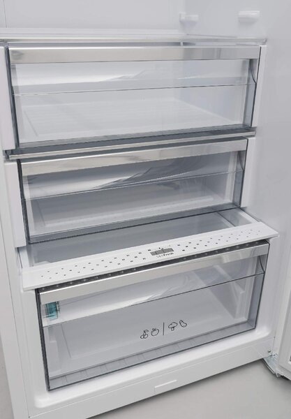 Sharp SJLC41CHDIE Frigorifero Monoporta Capacit 380 Litri Classe F Raffreddamento No Frost colore Inox