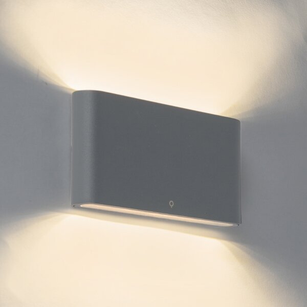 Lampada da parete per esterno grigio scuro 17,5 cm con LED IP65 - Batt