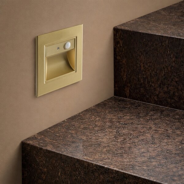 Brilagi - Lampada per scale LED con sensore STEP LIGHT LED/1,5W/230V IP44 dorata