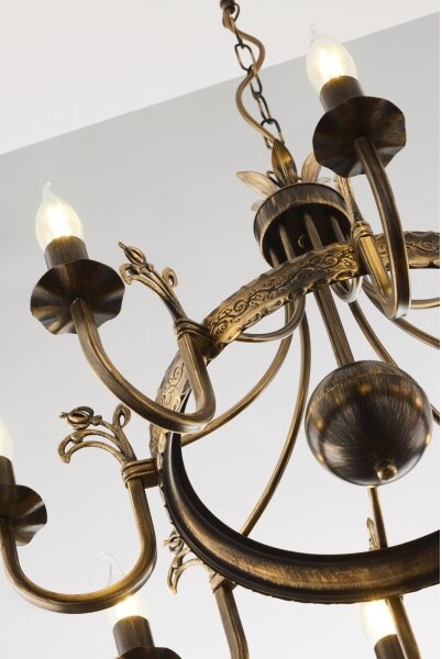 Jupiter 225 - KO 8 - Lampadario a sospensione con catena KORONA 8xE14/40W/230V