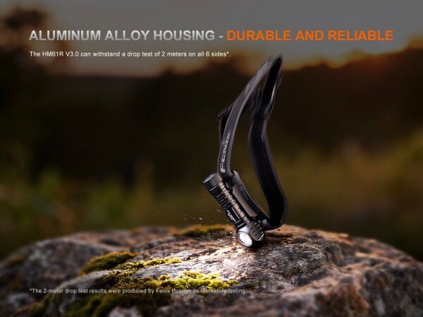 Fenix HM61RV30 - Lampada frontale ricaricabile a LED con intensità regolabile LED/USB 4000 mAh IP68 1800 lm 400 h nero