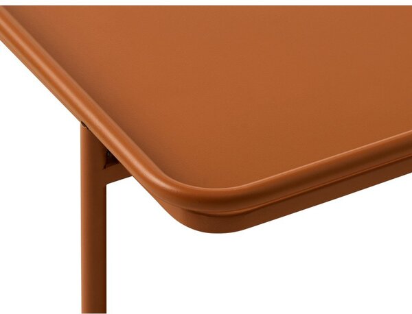 Tavolino da salotto color terracotta in metallo 75x75 cm Yuba – Unique Furniture