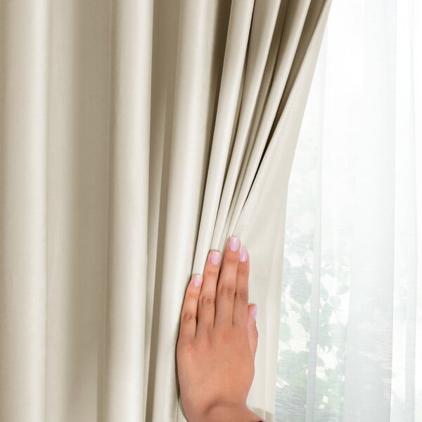 Tenda parzialmente oscurante beige in velluto 140x245 cm Eyelets – Restilo