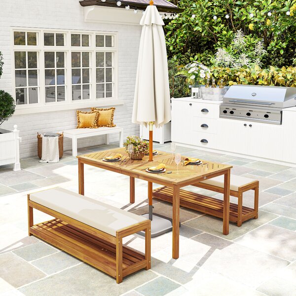 Outsunny Set da 3 pz. Mobili da giardino, con tavolo da pranzo con foro per ombrellone e 2 panche 150 x 85 x 75 cm Legno | Aosom Italy
