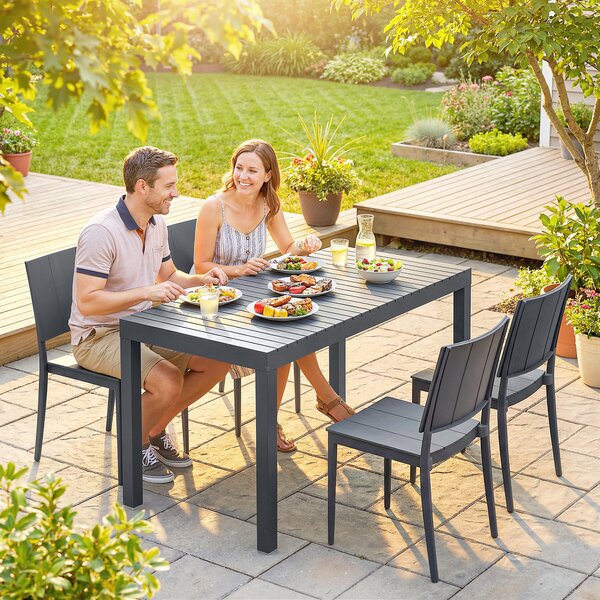 Outsunny Set Mobili da Giardino 5 pezzi, Tavolo Lungo con 4 Sedie Impilabili, Design a Lamelle, per 4 Persone, Grigio Scuro | Aosom Italy
