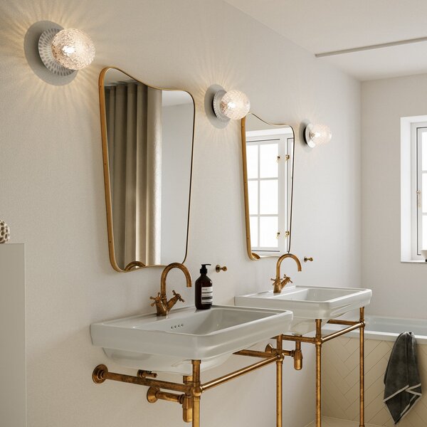 Applique da parete Nuura Aps, Liila 1 Medium, dimmerabile, Metallizzato, Bagno, Metallo, Design